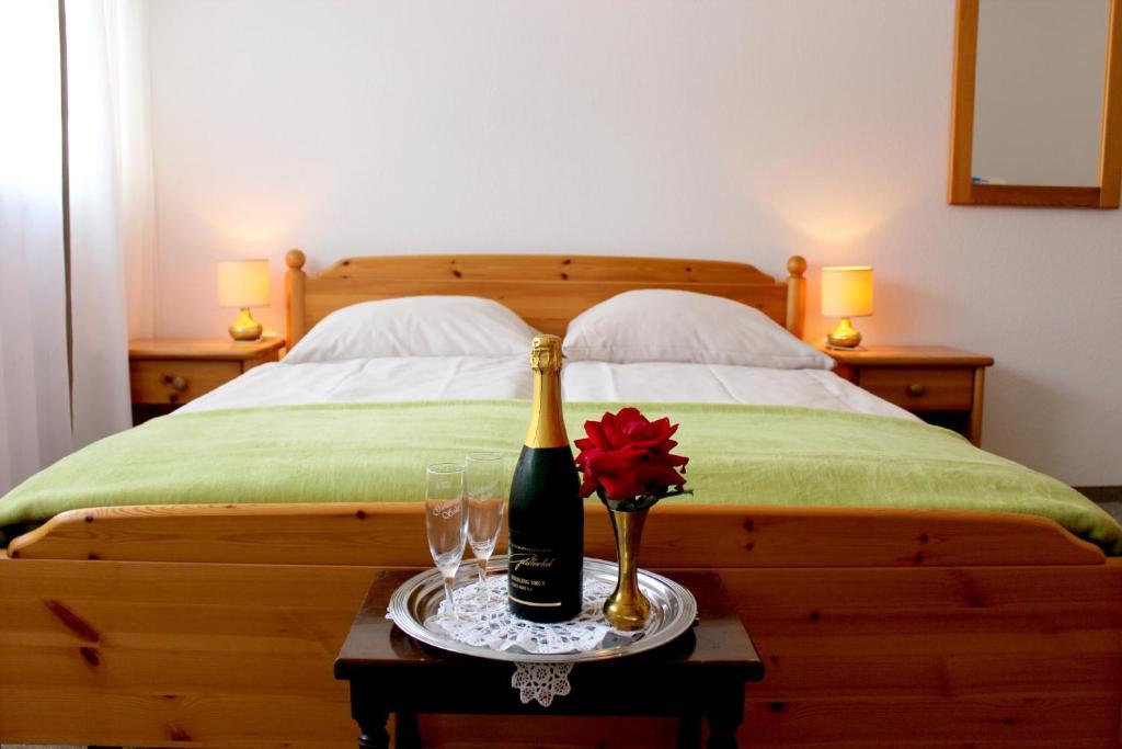 Hotel Gasthaus Zur Linde Glottertal Pokoj fotografie