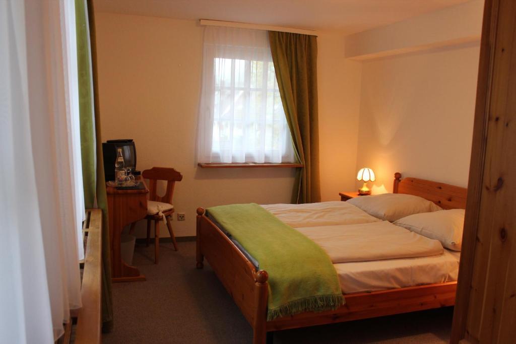 Hotel Gasthaus Zur Linde Glottertal Pokoj fotografie